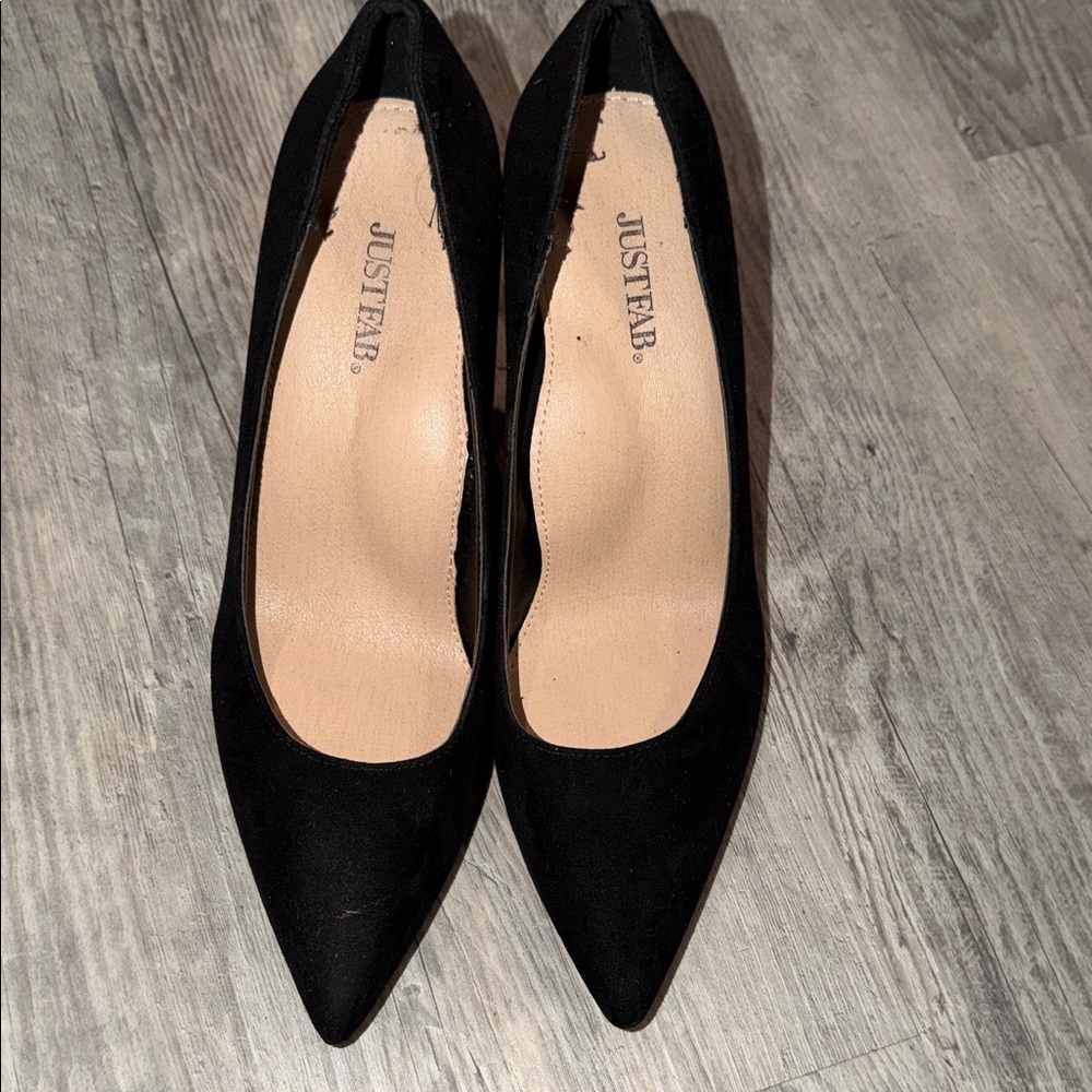 JustFab Suede Elsie Black Pumps